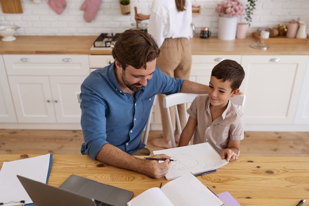 Patria potestad y protección de niñas, niños y adolescentes